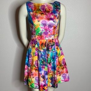 Hot option color splash sleeveless dress size 8